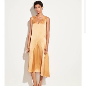 Vince silk dress NWT